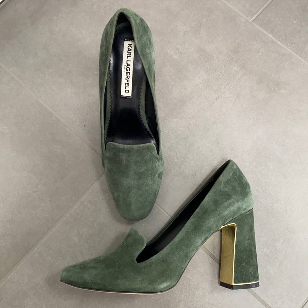 KARL LAGERFELD Gracie Pump